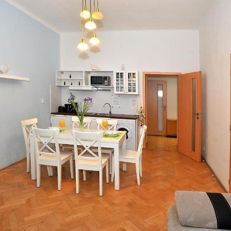 براغ Condo In Vinohrady المظهر الخارجي الصورة