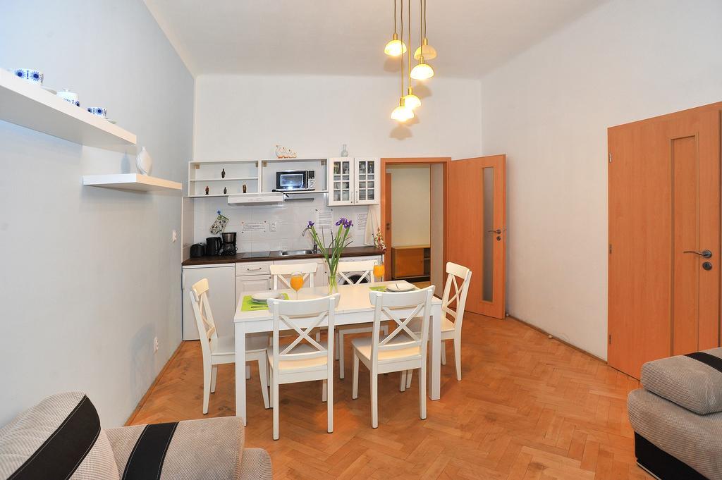 براغ Condo In Vinohrady المظهر الخارجي الصورة