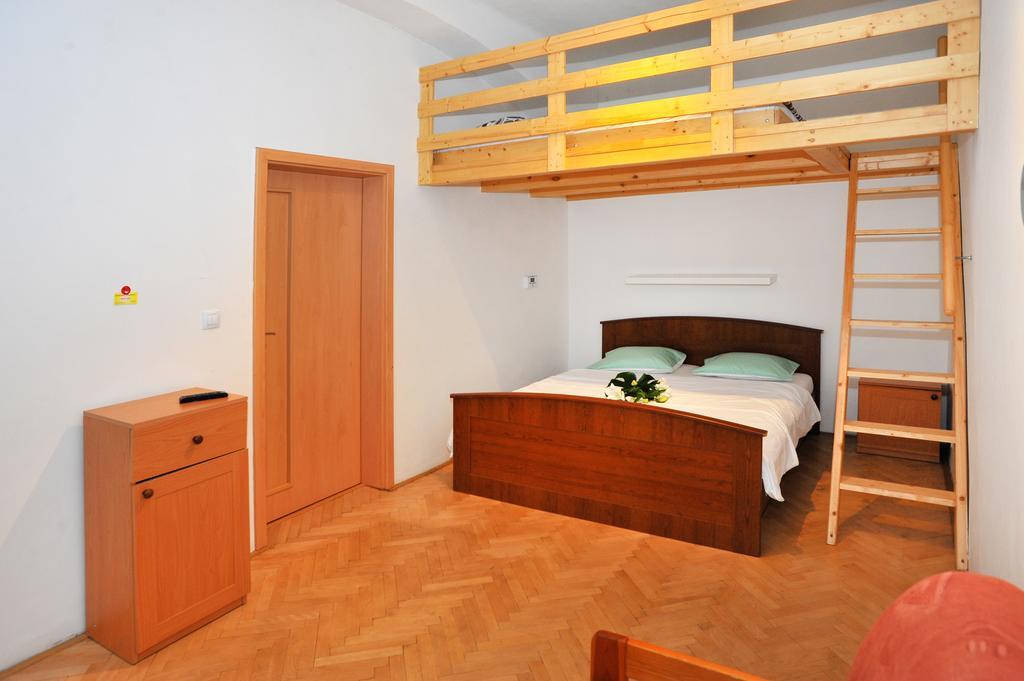 براغ Condo In Vinohrady المظهر الخارجي الصورة